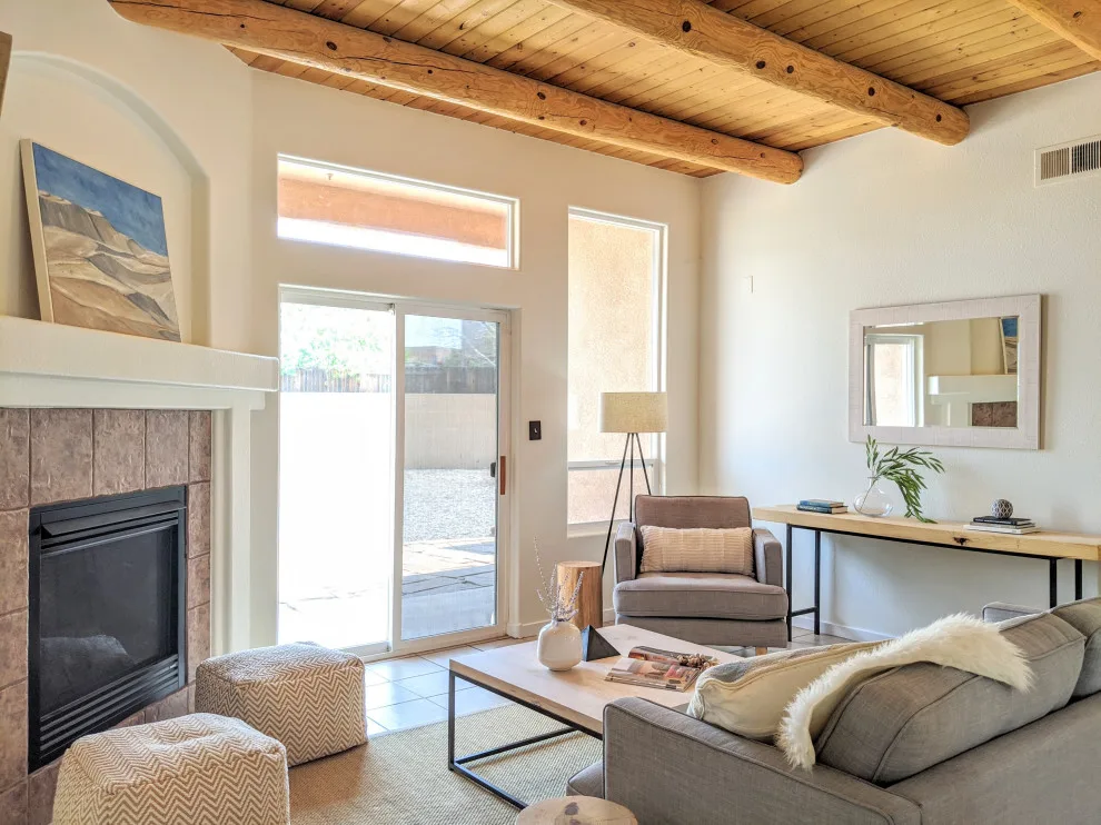 Southwestern Greenway Home by Pink Dwelling - Photo 3