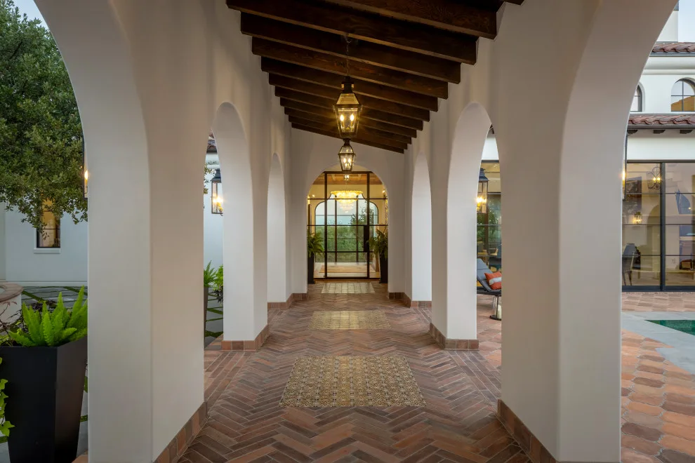 Oak Villa by Michelle Miller Design, Inc. - Photo 11