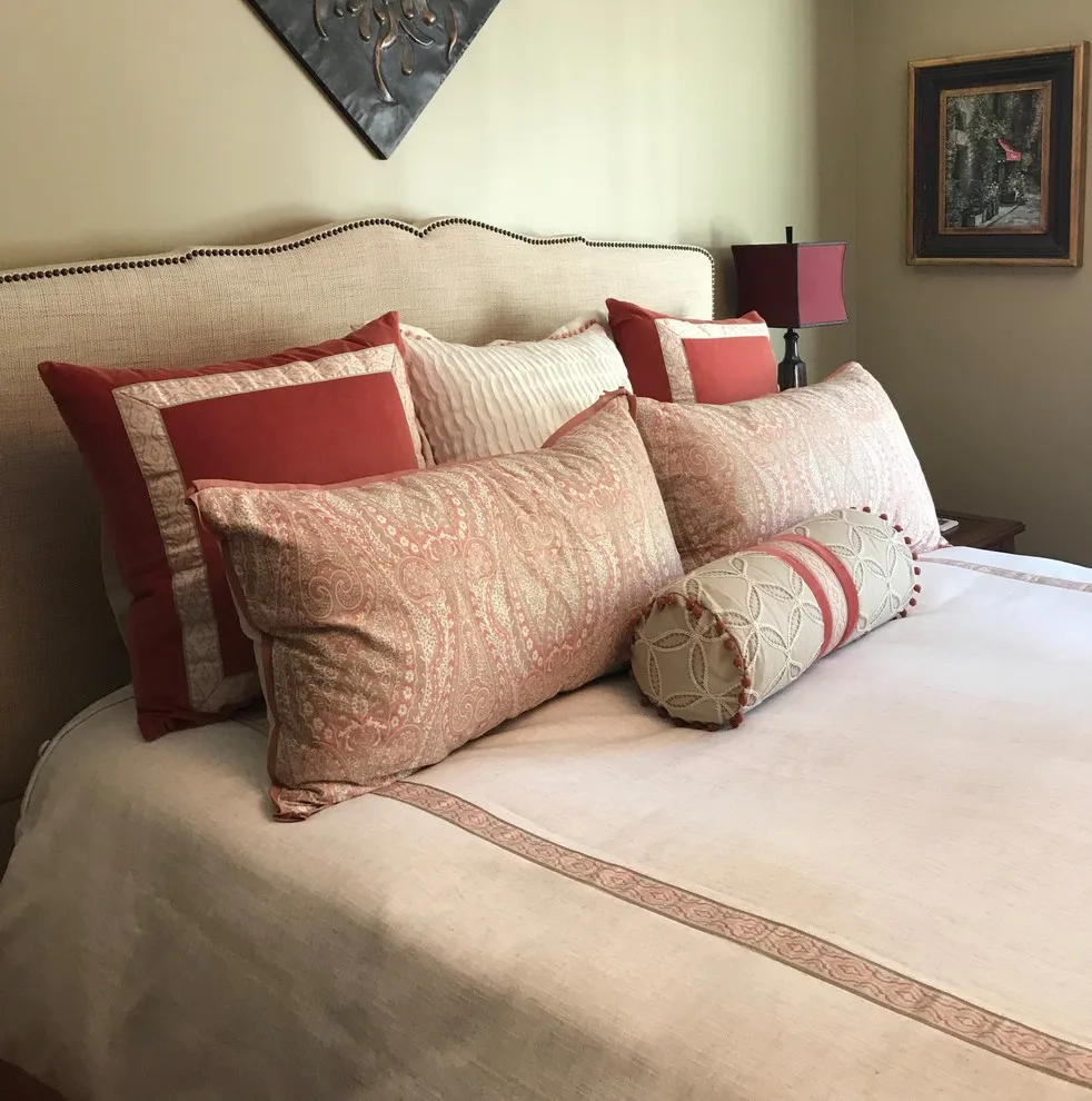 Community Dwelling by Laura's Interior Design - Photo 3