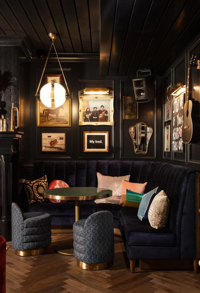 Virgin Inn by Crowell + Co. Interiors - Photo 4