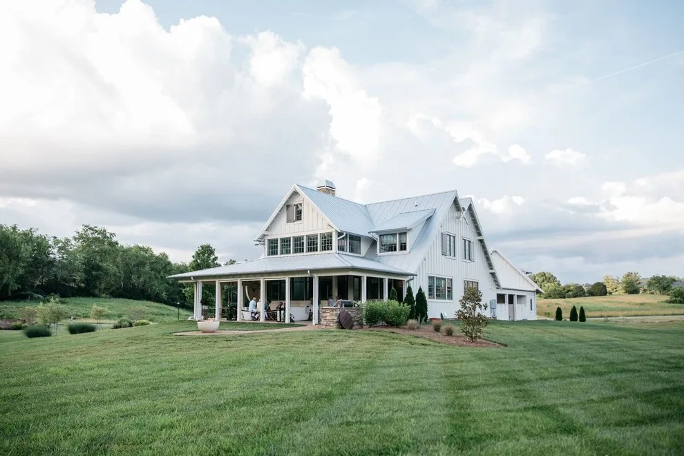 Contemporary Virginia Farmhouse by Viva Luxe Studios, LLC - Photo 23