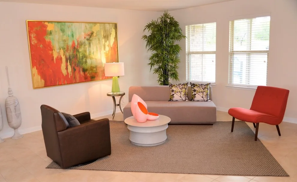 Vista View Showcase Home by Mummeinteriors - Photo 5