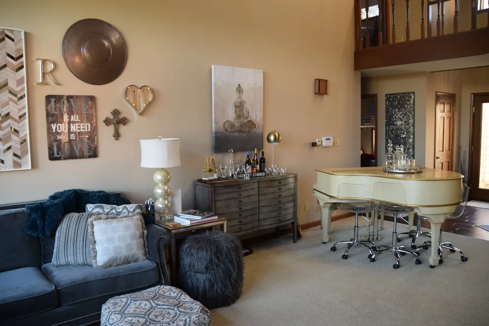Virtual Home by Savvy Style With Valerie - Photo 23