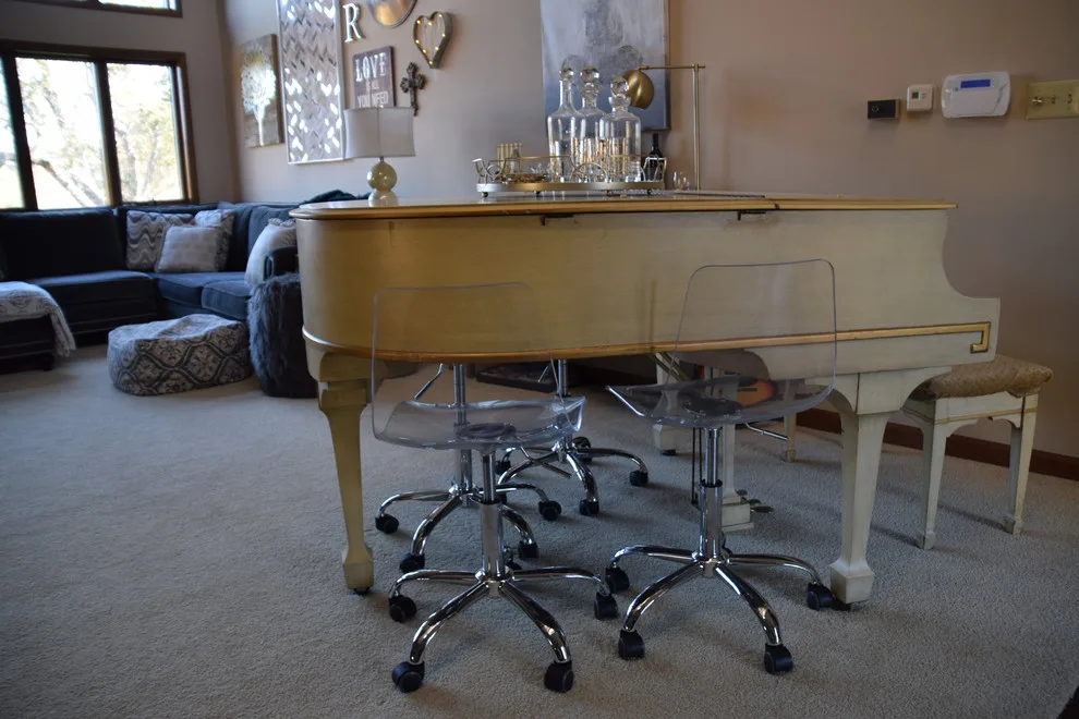 Virtual Home by Savvy Style With Valerie - Photo 4