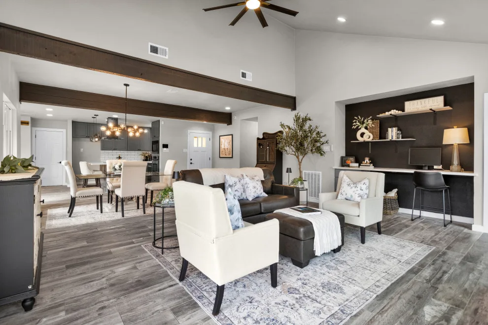 Walden Empty Staging Initiative by FlyGirl Home Staging & Redesign - Photo 2