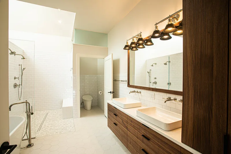 Cozy and Contemporary Master Suite Renovation by Studio Saint Marie - Photo 2