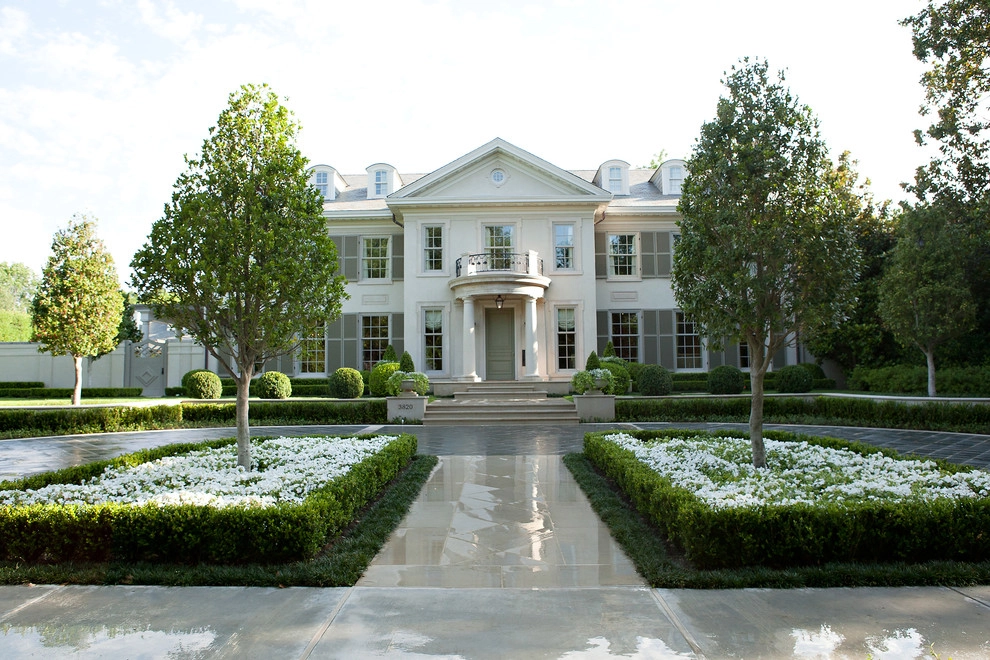 Luxurious Landscape by Southern Botanical, Inc. - Photo 6