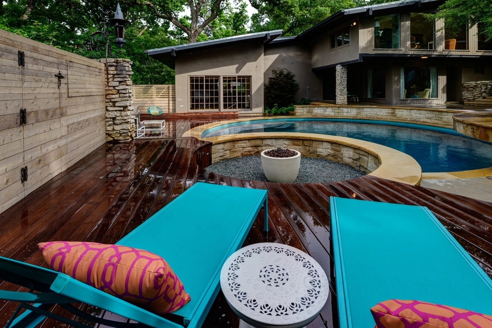 East Dallas Property by Southern Botanical, Inc. - Photo 2
