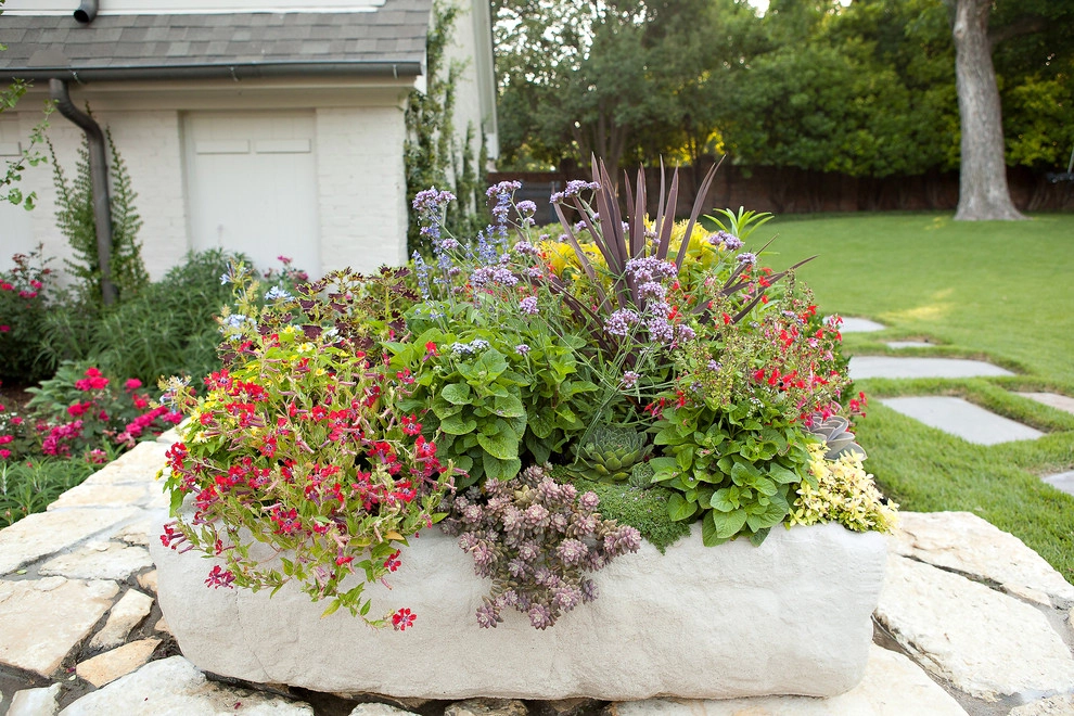 White Rock Retreat by Southern Botanical, Inc. - Photo 8