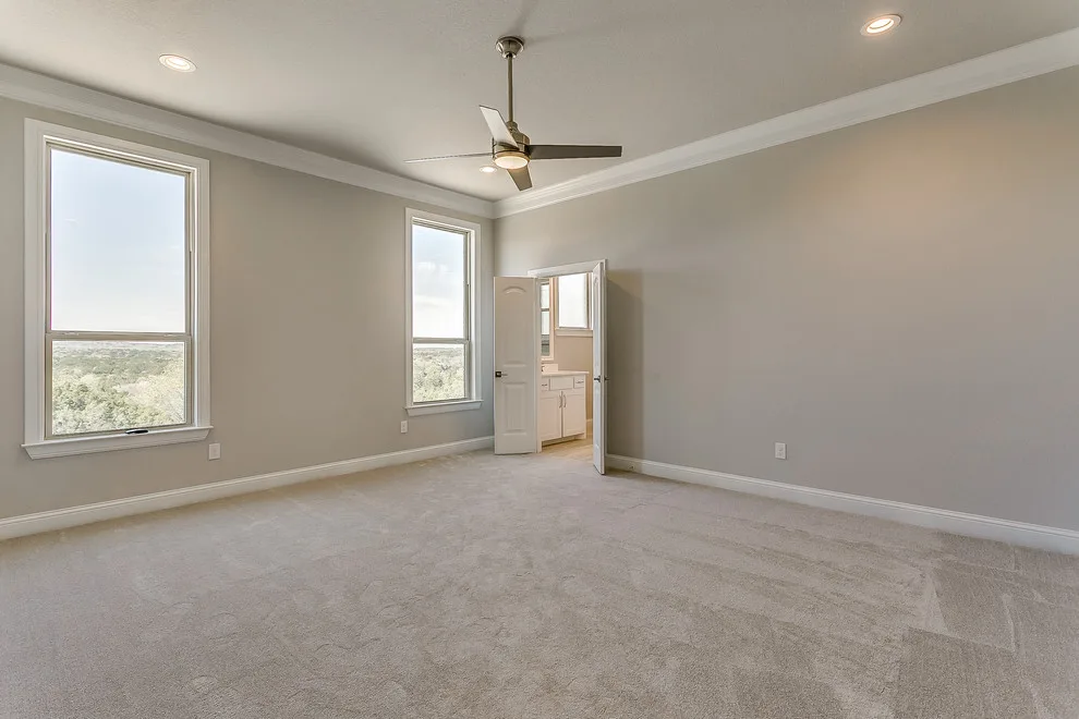 Just The Thing Decorating, Staging, And Windows - Photo 8