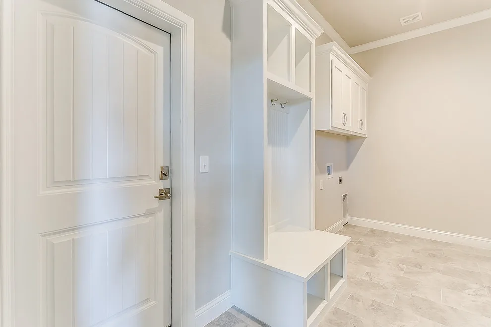 Weatherford Building Project by Just The Thing Decorating, Staging, And Windows - Photo 36