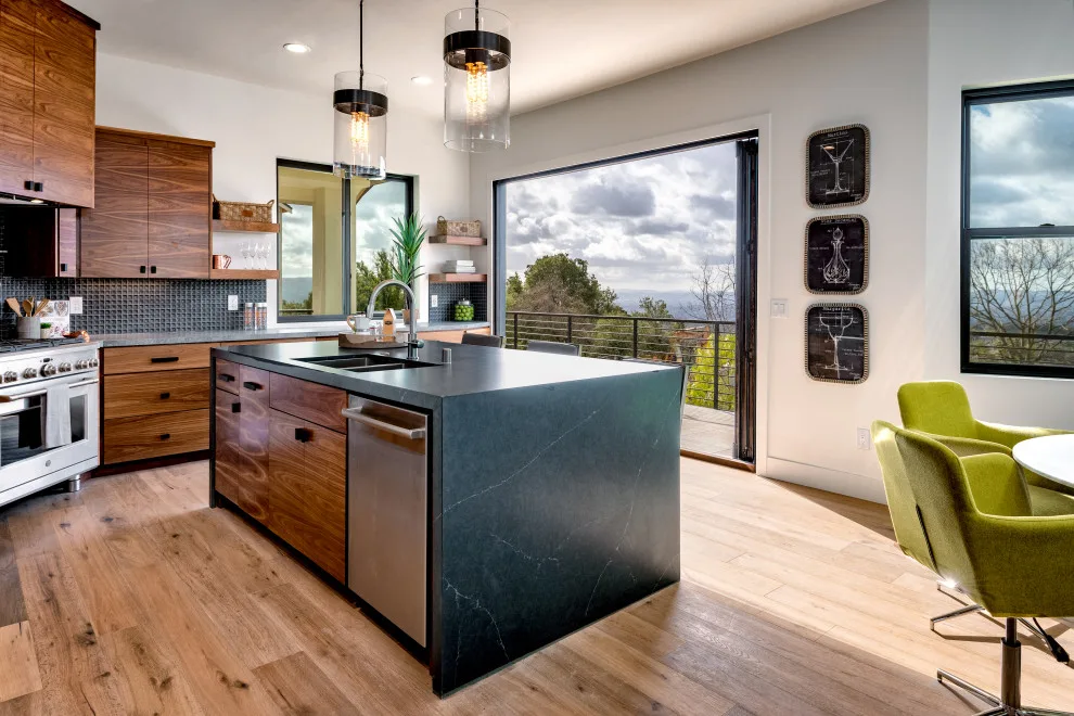 Wedgewood Way - Interior Design, Construction, and Merchandising by Four Seasons Design Team - Photo 8