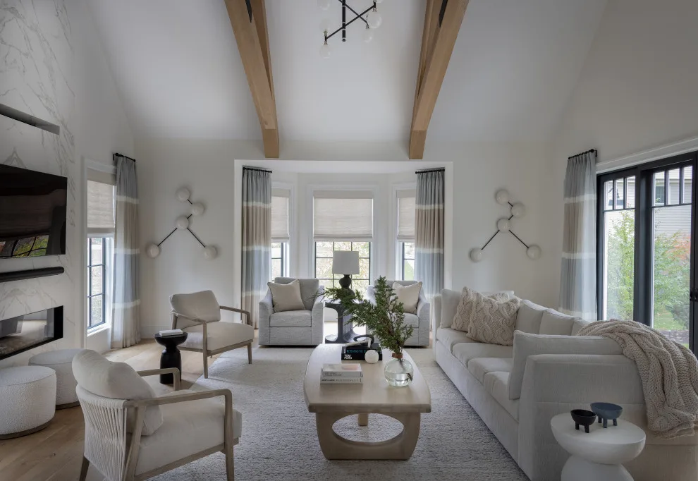 Wellesley Home by Shari Pellows Interiors - Photo 3