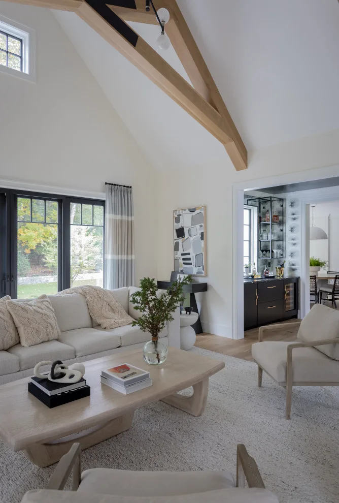 Wellesley Home by Shari Pellows Interiors - Photo 18