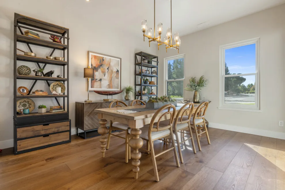 LHK Interiors - Photo 8