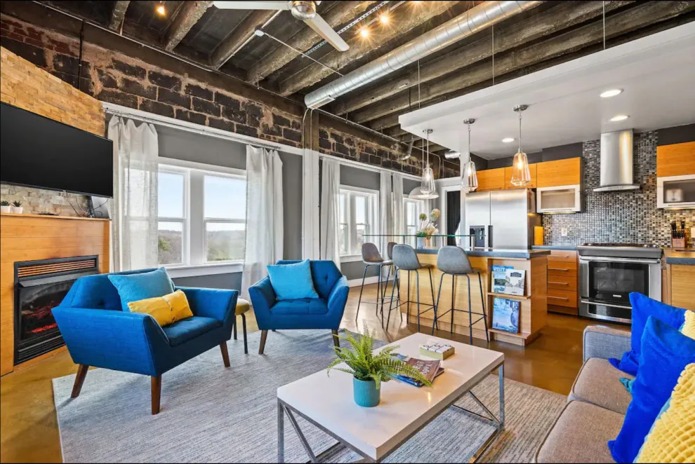 Whitehall Rooftop Suite by Dh Design Studio - Photo 12