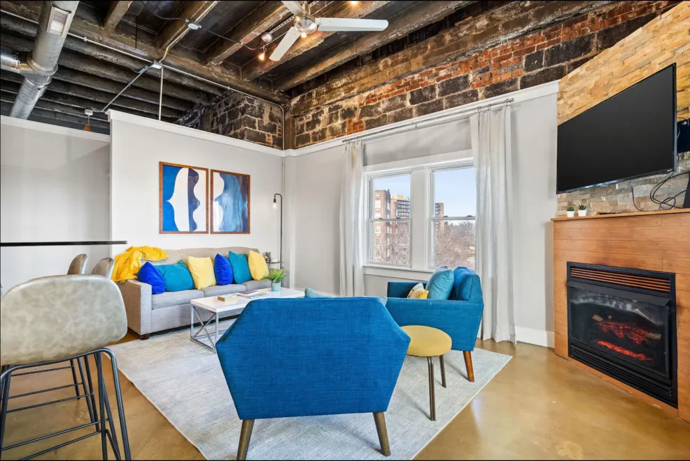 Whitehall Rooftop Suite by Dh Design Studio - Photo 5