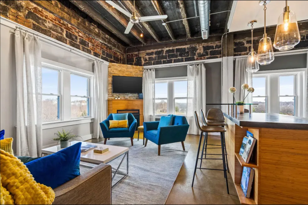 Whitehall Rooftop Suite by Dh Design Studio - Photo 6
