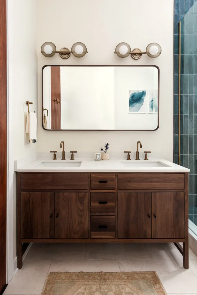 Wicker Park Apartment by Parti Pris Design - Photo 2
