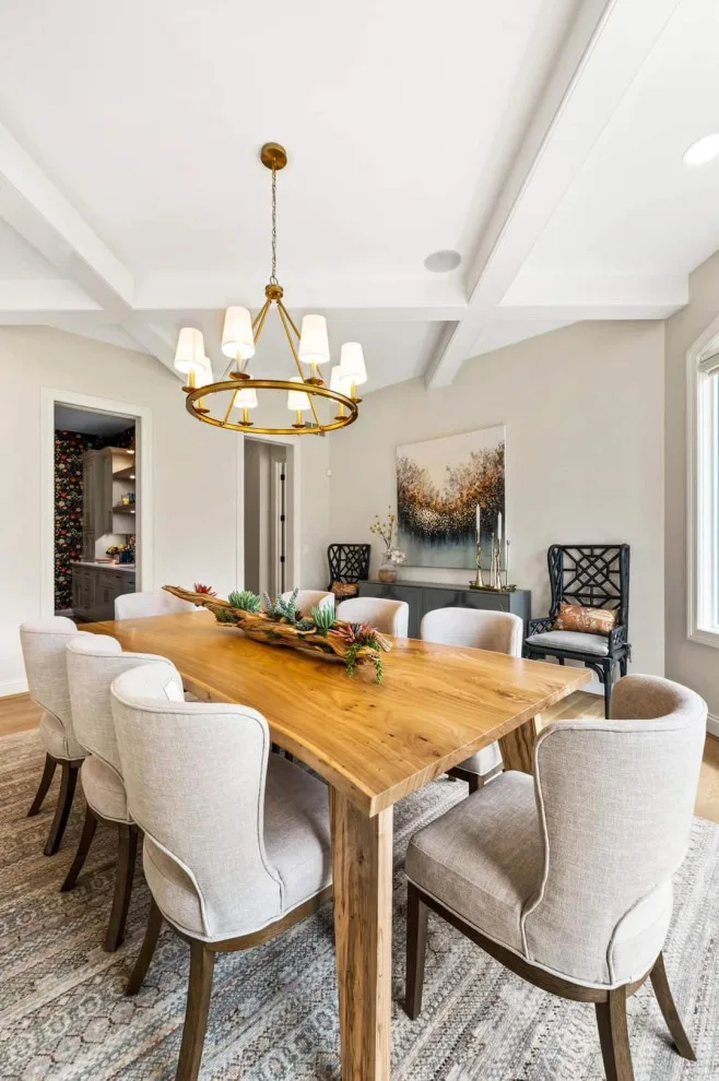 Wieland Stone Columns Homearama by Interiors821, LLC - Photo 71