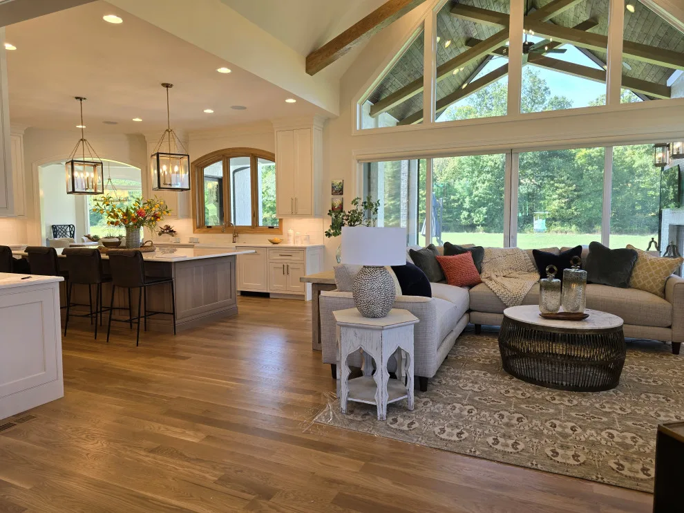 Wieland Stone Columns Homearama by Interiors821, LLC - Photo 79