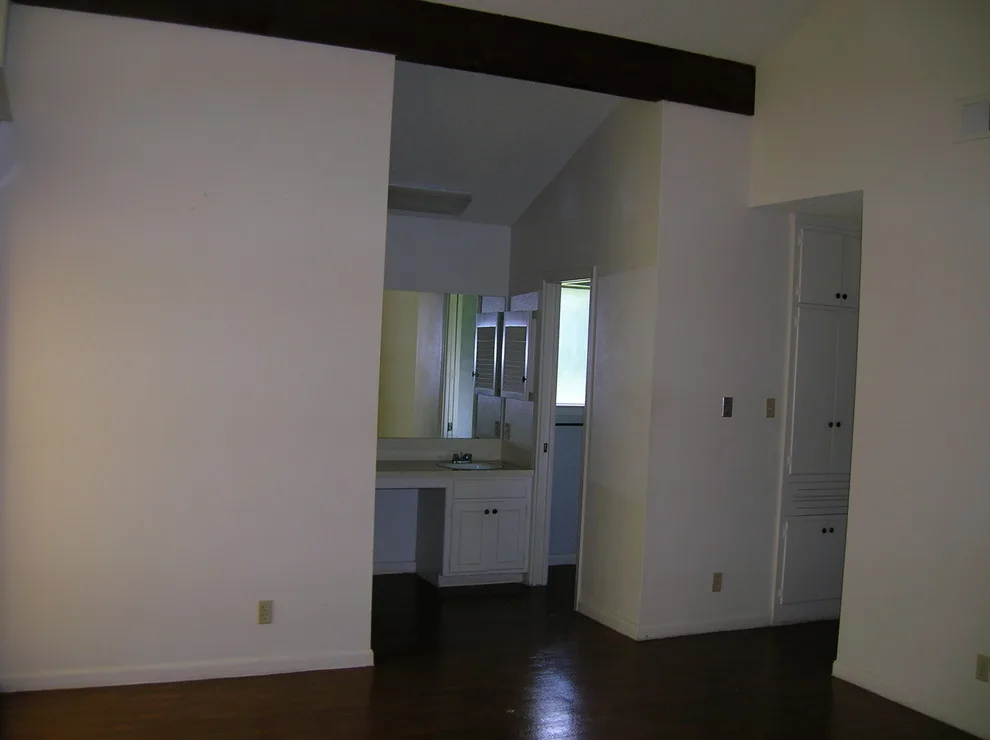 Willowick - Townhome Revamp by Making Spaces Work - Photo 11