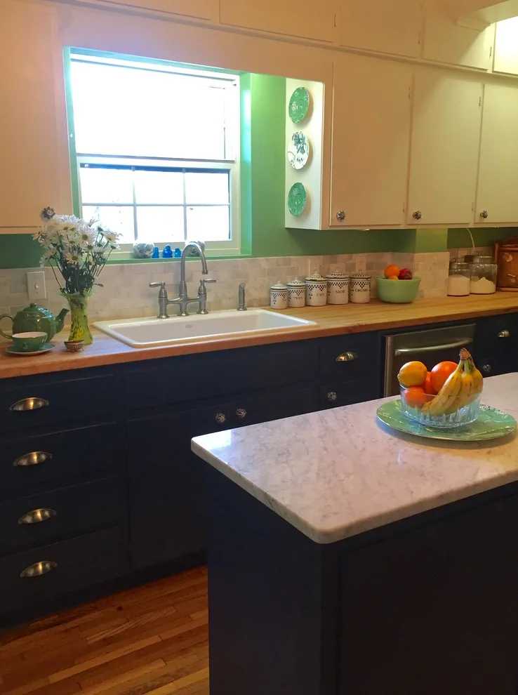 Fayetteville AR Kitchen Remodel at Wilson Park by DeBari Home - Photo 7