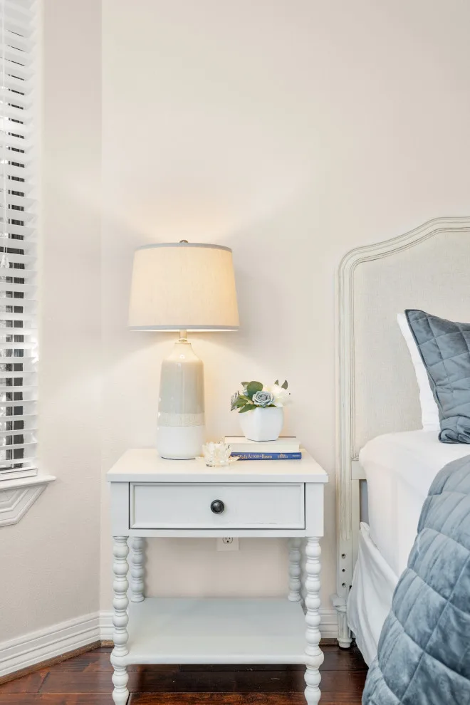 Wimbledon Unoccupied Staging Initiative by FlyGirl Home Staging & Redesign - Photo 5