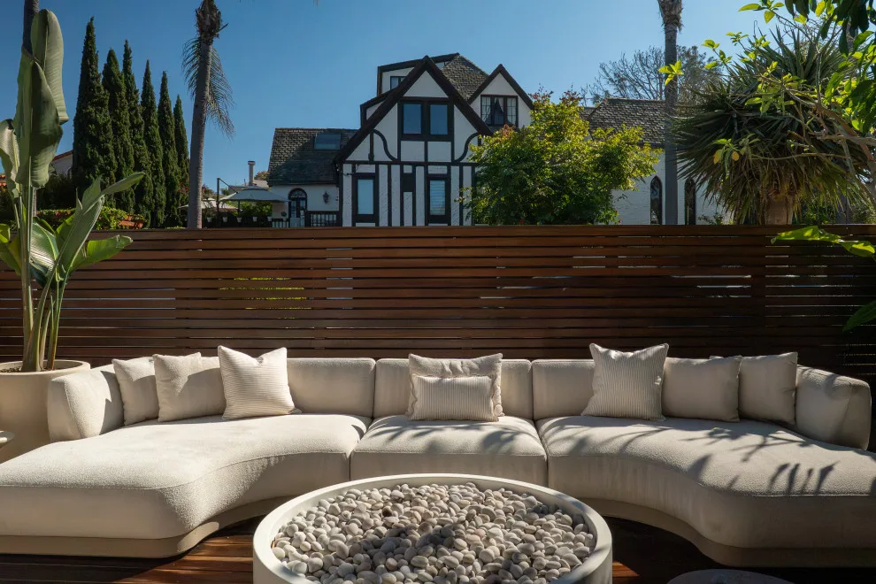 Witherby - Outdoor Space by Acacia + Spruce - Photo 13