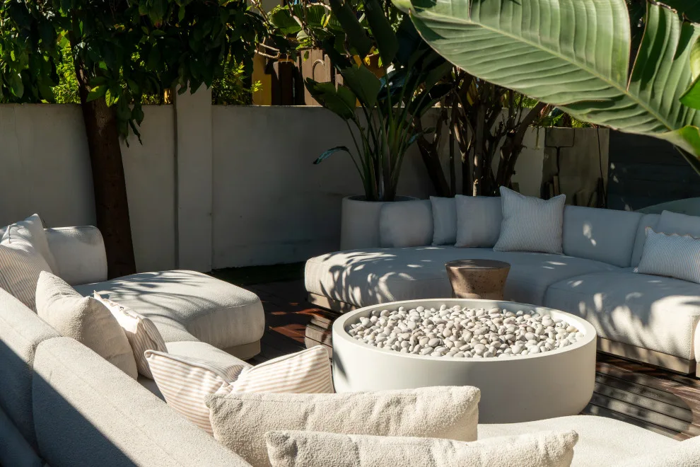 Witherby - Outdoor Space by Acacia + Spruce - Photo 4