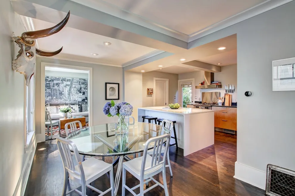 Dave Johnson Interiors - Photo 4