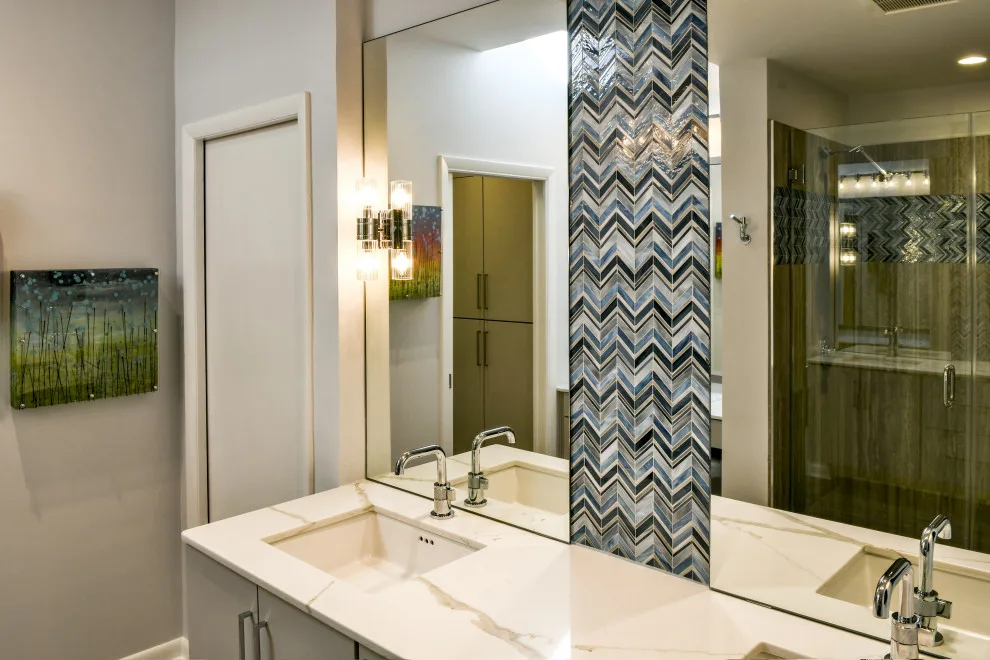 Wynnewood Primary Bathroom by Living Spaces Design Group - Photo 3