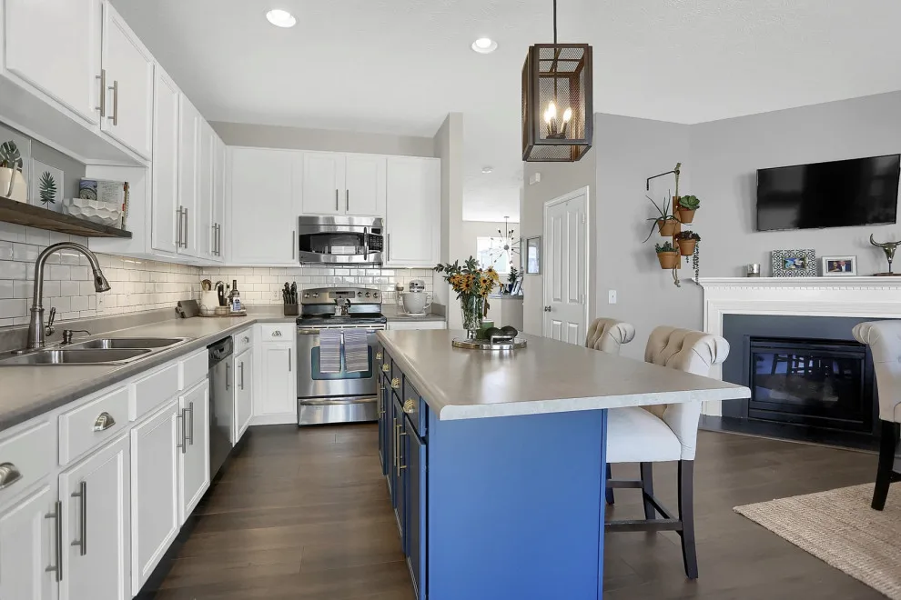 Zionsville Condominium by Melanie Nash Design - Photo 2