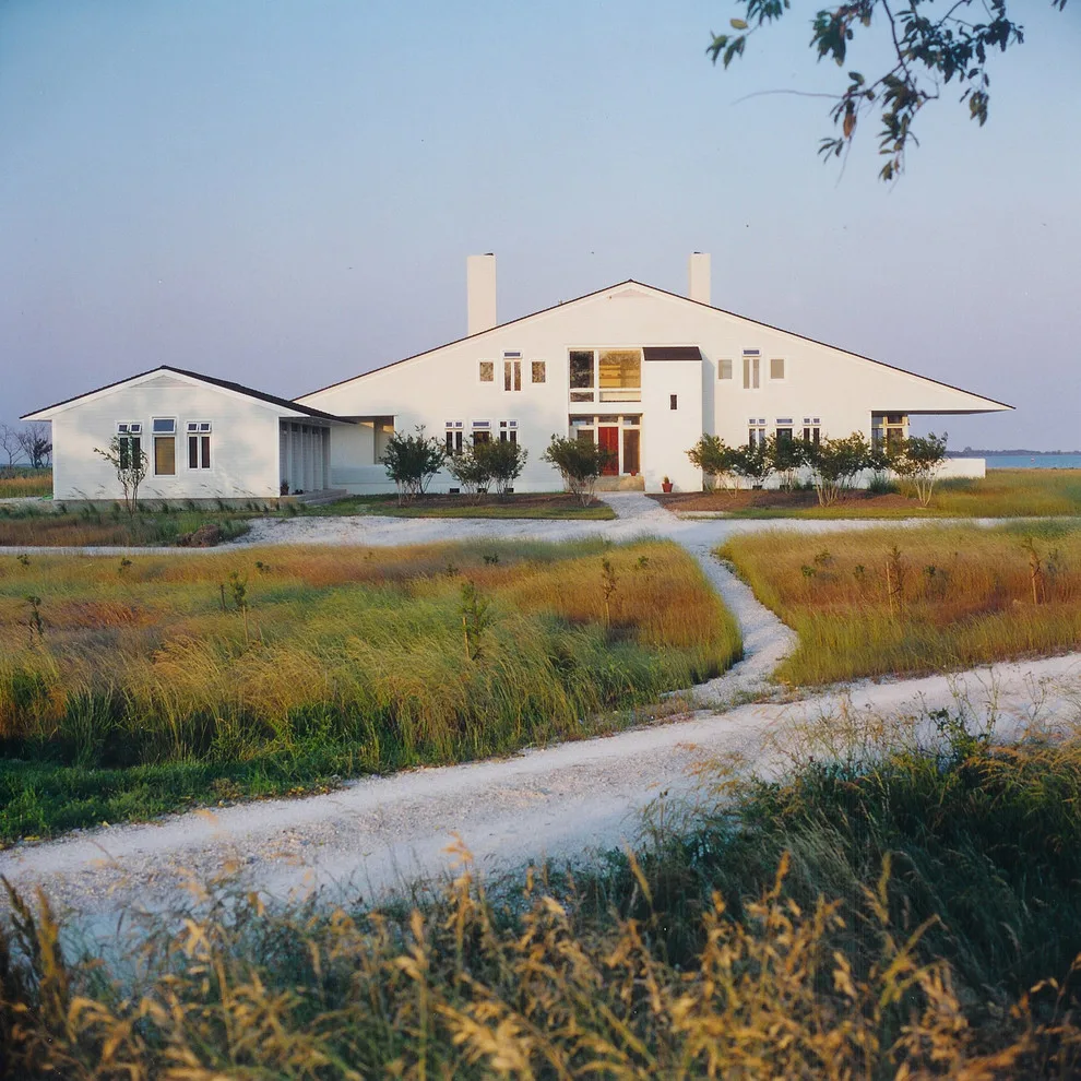 Contemporary Agricultural Home by David D. Quillin Architecture - Photo 15