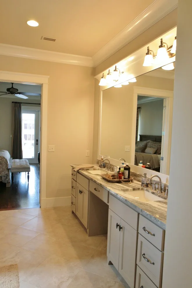 Ono Vlahos Initiative by Bob Chatham Custom Home Design - Photo 39