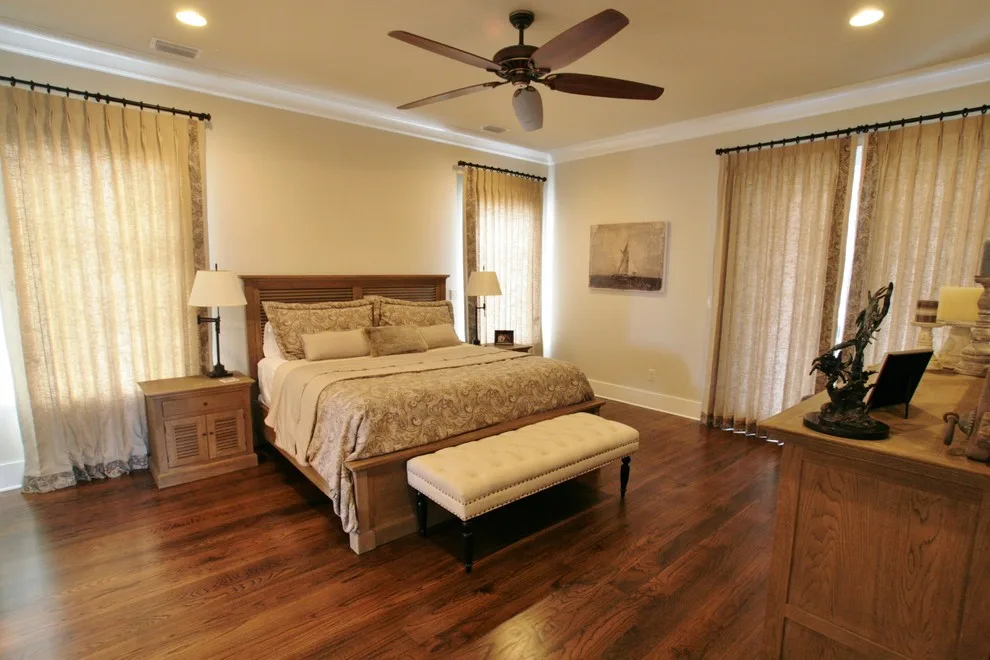 Ono Vlahos Initiative by Bob Chatham Custom Home Design - Photo 15