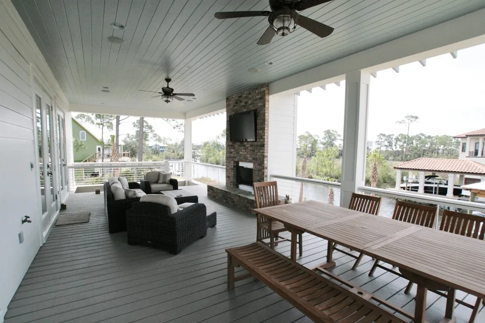 Ono Vlahos Initiative by Bob Chatham Custom Home Design - Photo 16