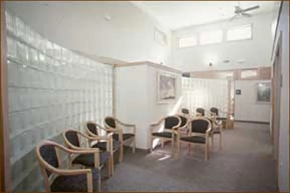 Wagnon Healthcare Center by Barley|Pfeiffer Architecture - Photo 3