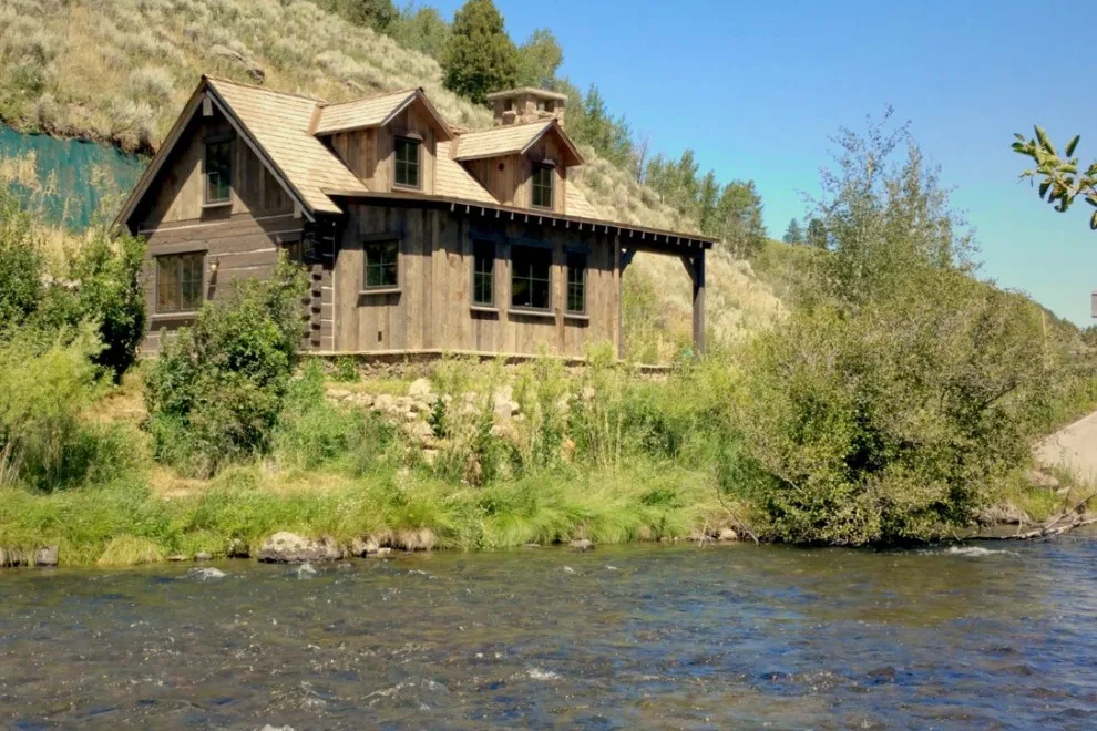 Cozy River Lodge by Stillwater Design Group - Photo 6