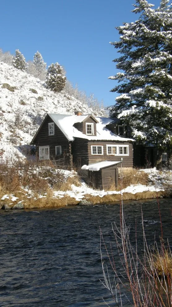 Cozy River Lodge by Stillwater Design Group - Photo 12