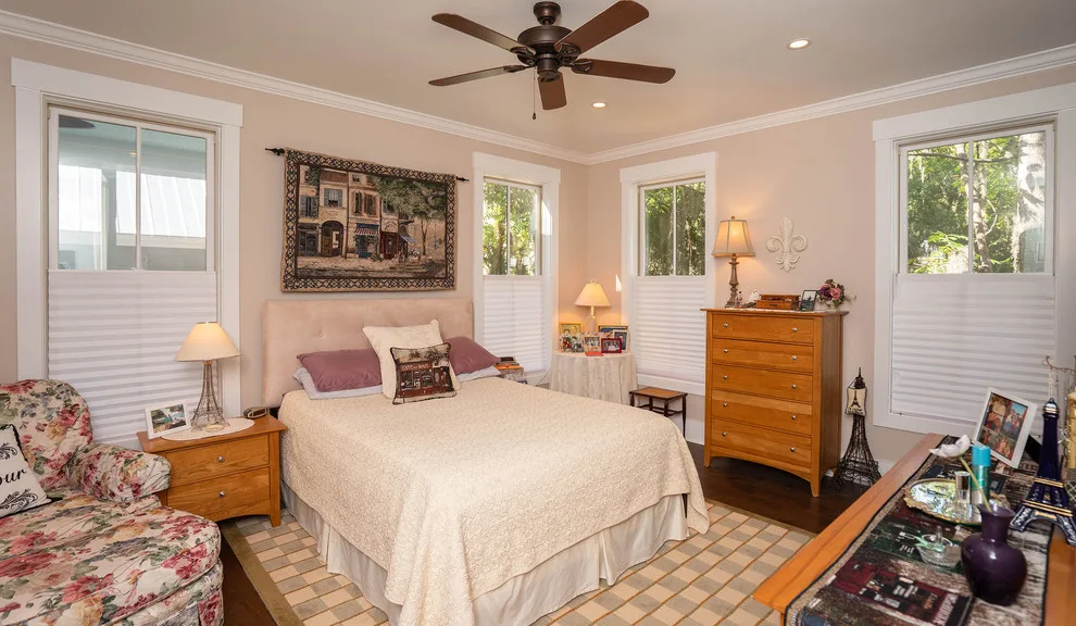 Southern-Inspired Compact Home Design by Allison Ramsey Architects - Photo 12