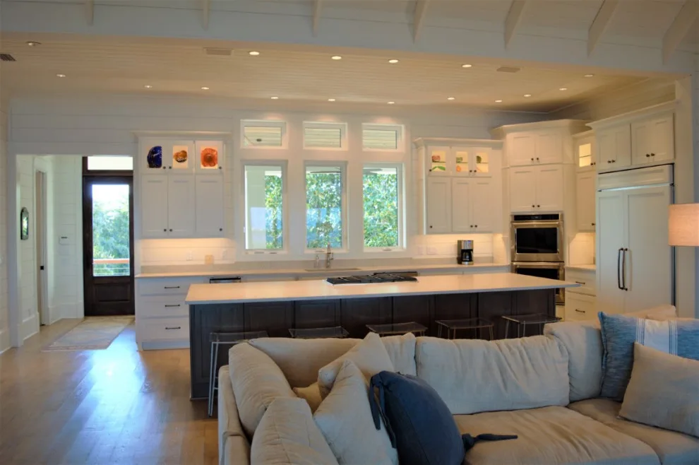 Waterside Cabin by Bob Chatham Custom Home Design - Photo 12