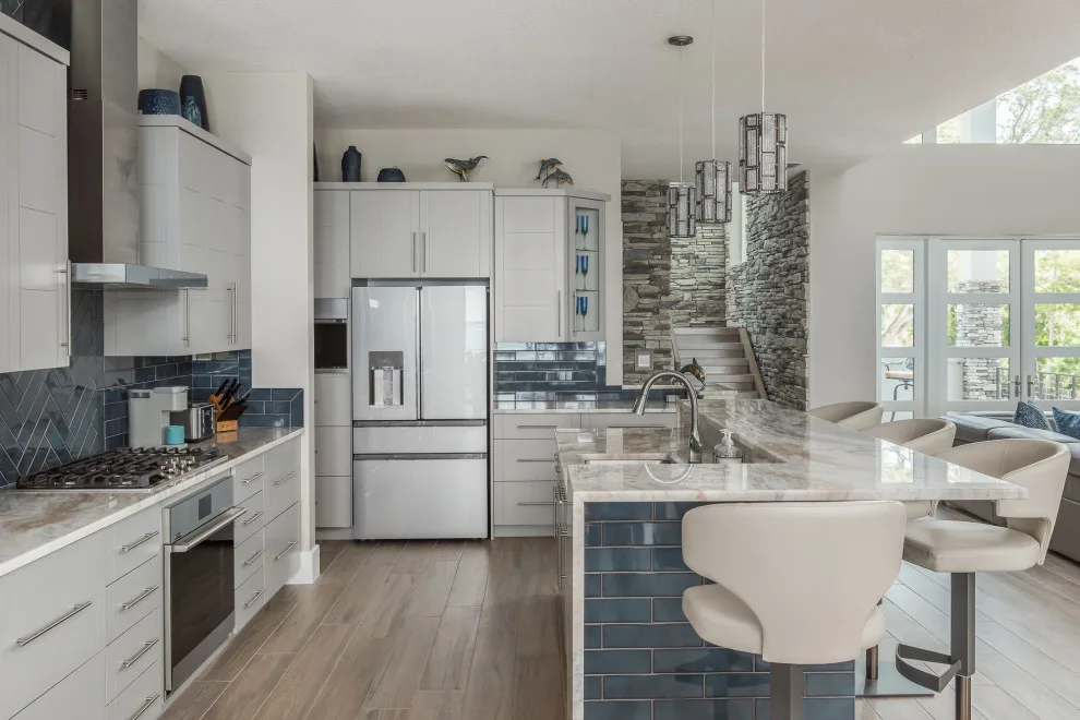 Luxury Home by the Waterfront by Shorelines Design Group - Photo 9