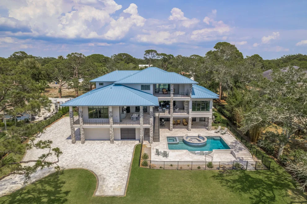 Luxury Home by the Waterfront by Shorelines Design Group - Photo 8