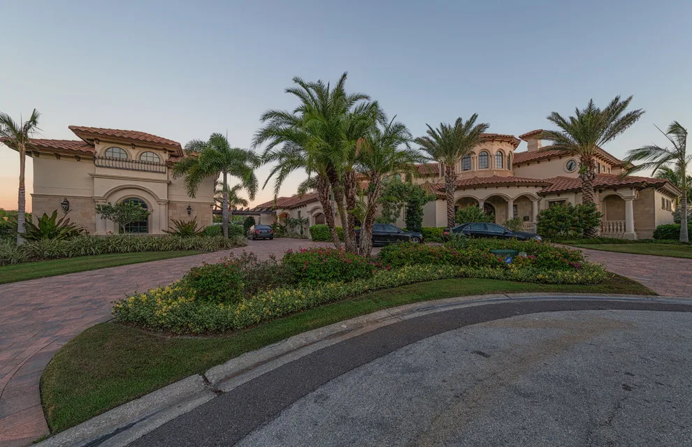 Mediterranean Waterfront by Shorelines Design Group - Photo 8