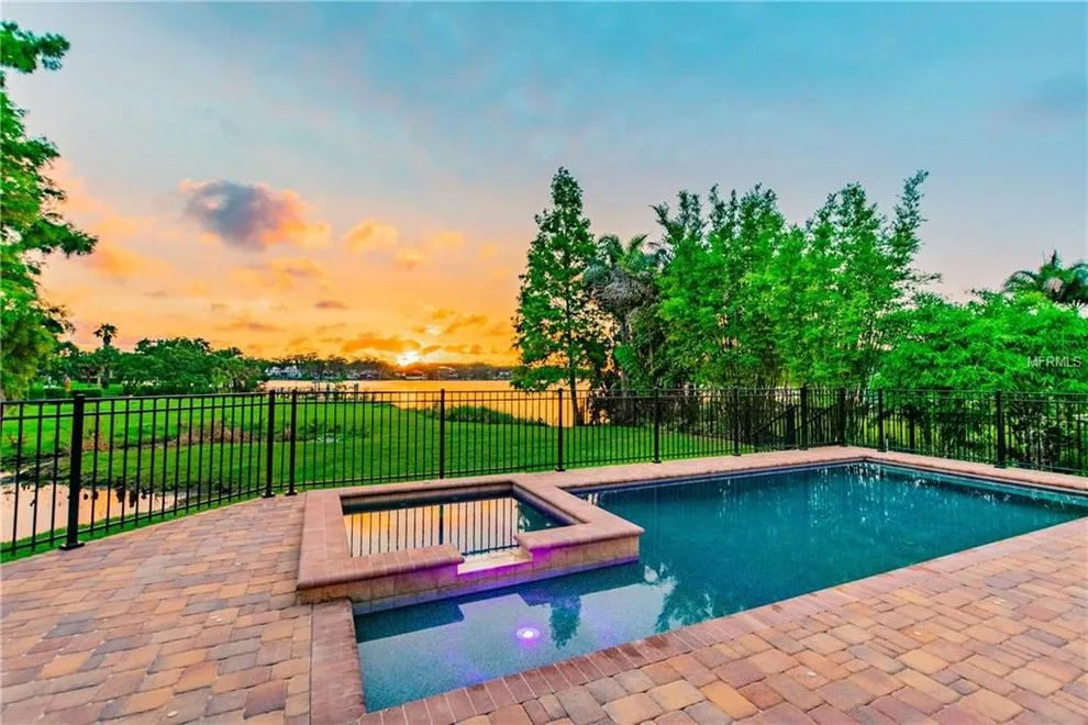 Tuscan Waterfront by Shorelines Design Group - Photo 10
