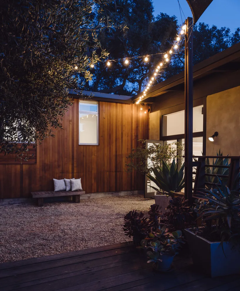 Waveview, Topanga, California by GLYNNdesignbuild - Photo 21
