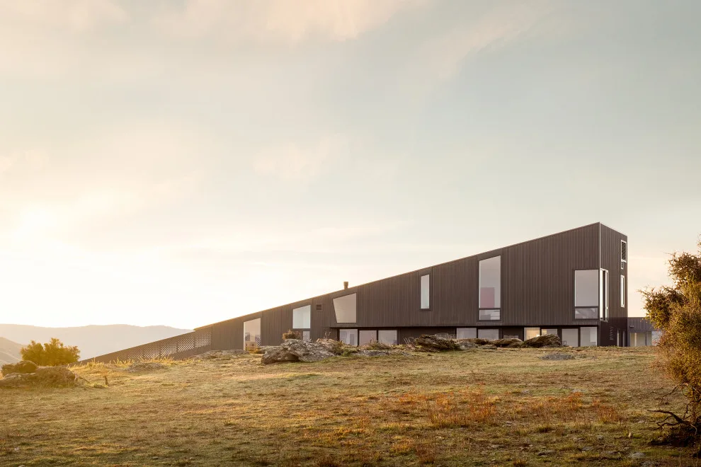 Inclined Home by Actual Architecture Company - Photo 8
