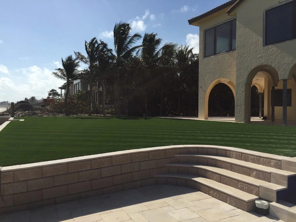 Manalapan Mansion Synthetic Grass by Southwest Greens Of Florida - Photo 3