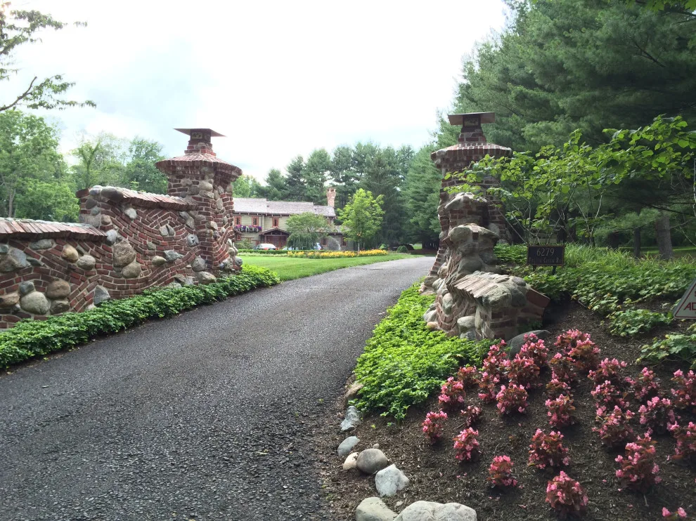 Stunning Artisan Design by Polo Design Build - Photo 6